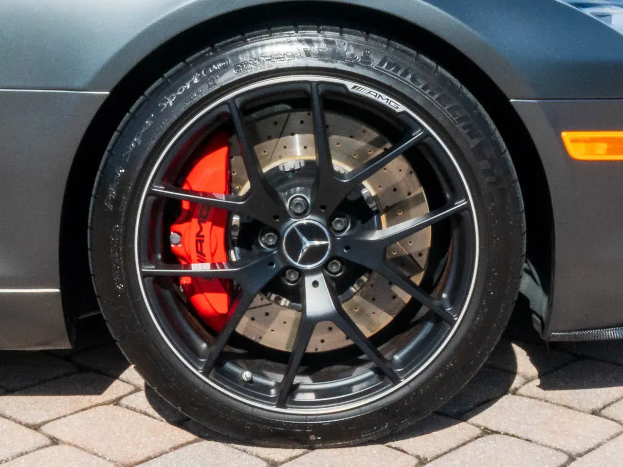 5,600-Mile 2015 Mercedes-Benz SLS AMG GT Final Edition Coupe