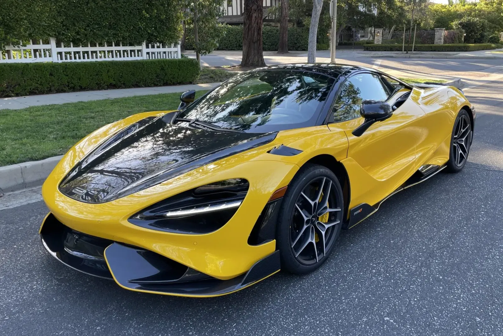 2022 McLaren 765LT Spider