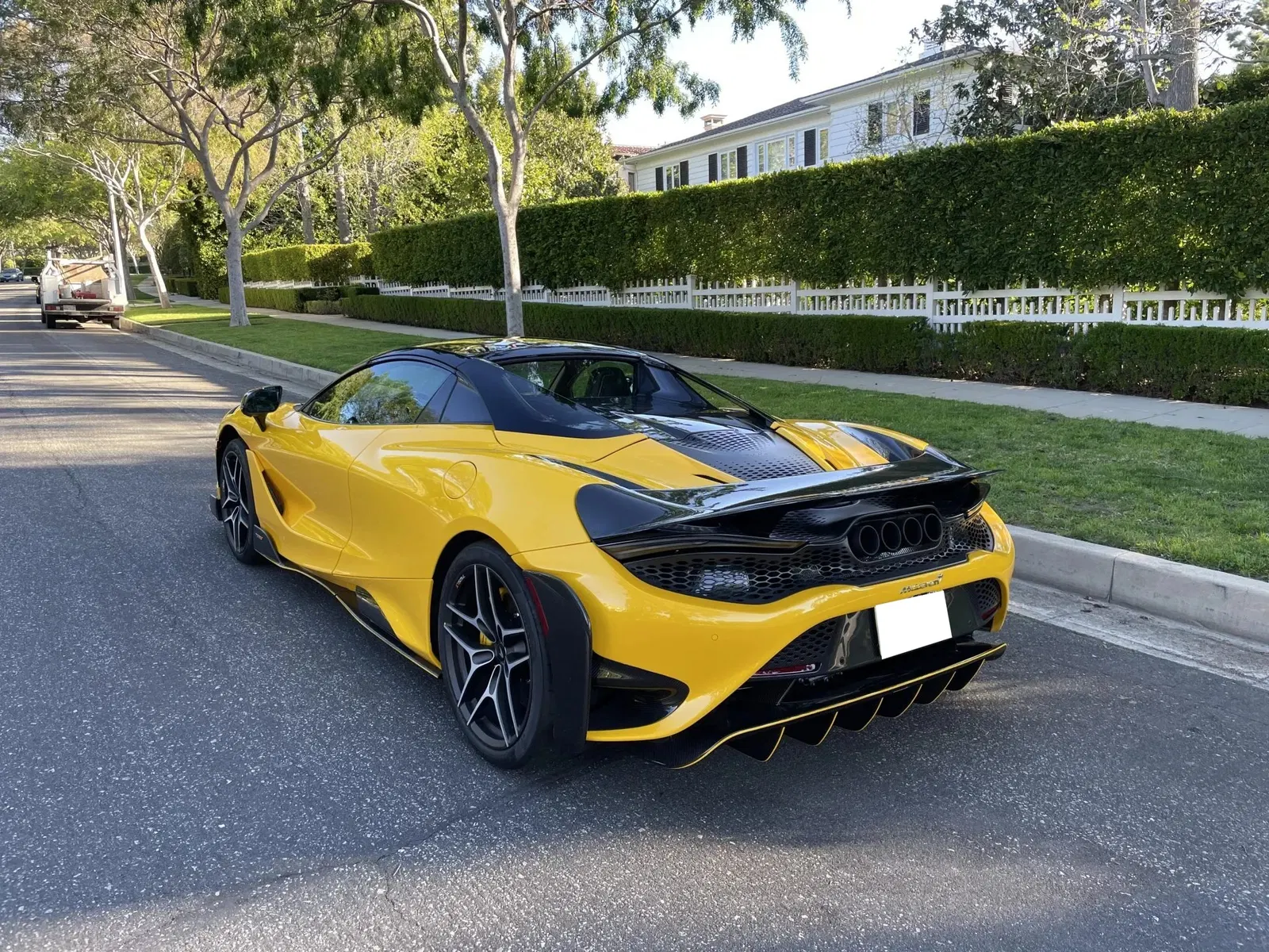 2022 McLaren 765LT Spider