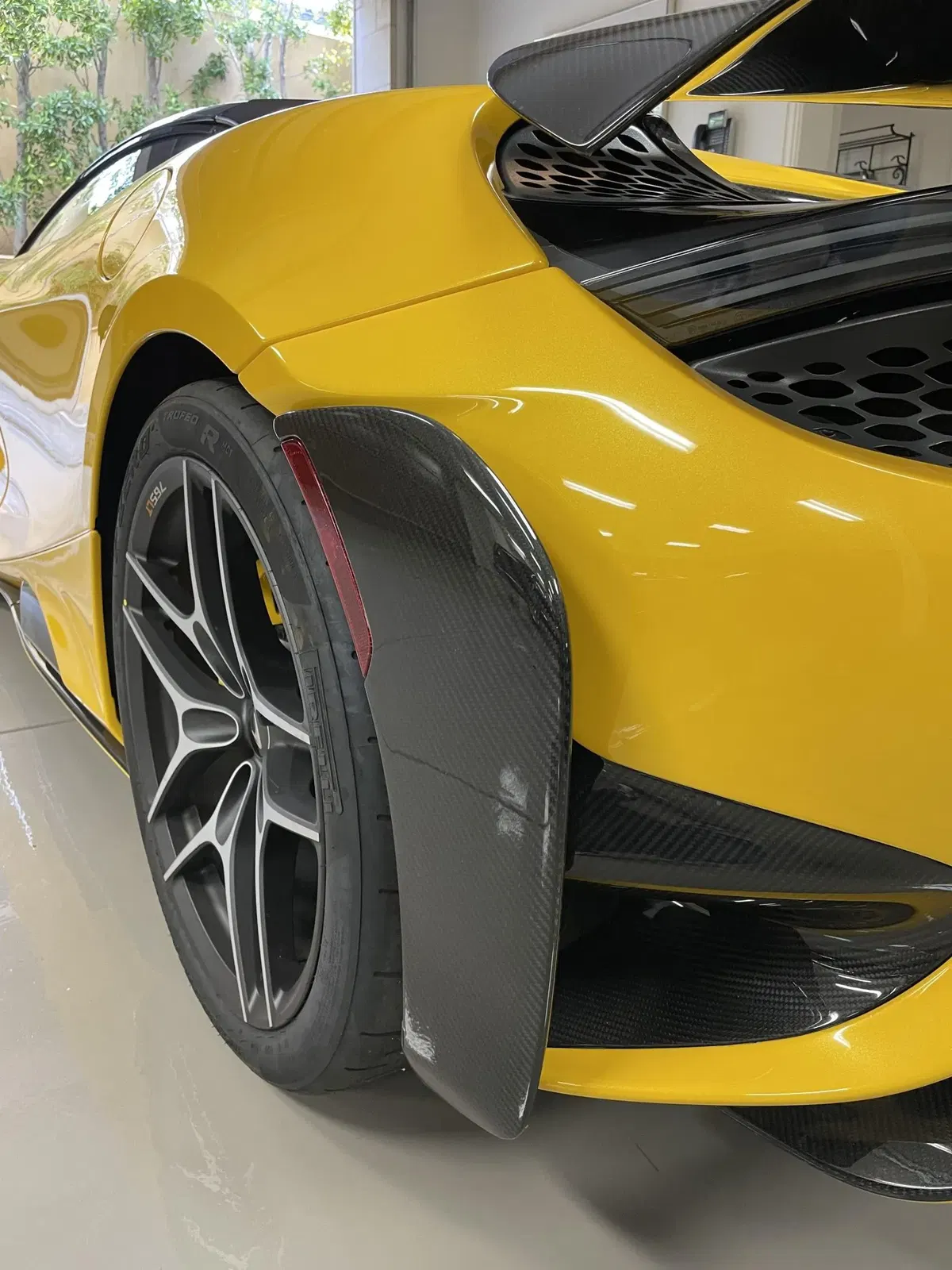 2022 McLaren 765LT Spider