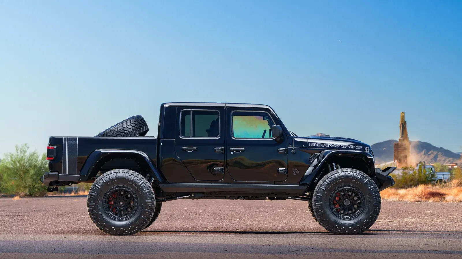 Hellcat-Powered 2022 Jeep Gladiator Rubicon by America’s Most Wanted 4×4