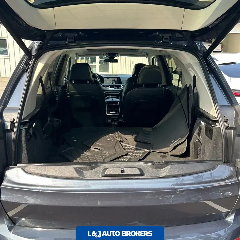 2021 BMW X7 xDrive40i