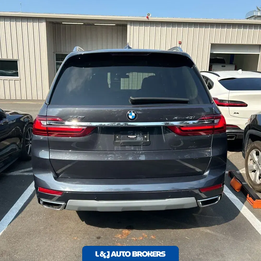 2021 BMW X7 xDrive40i
