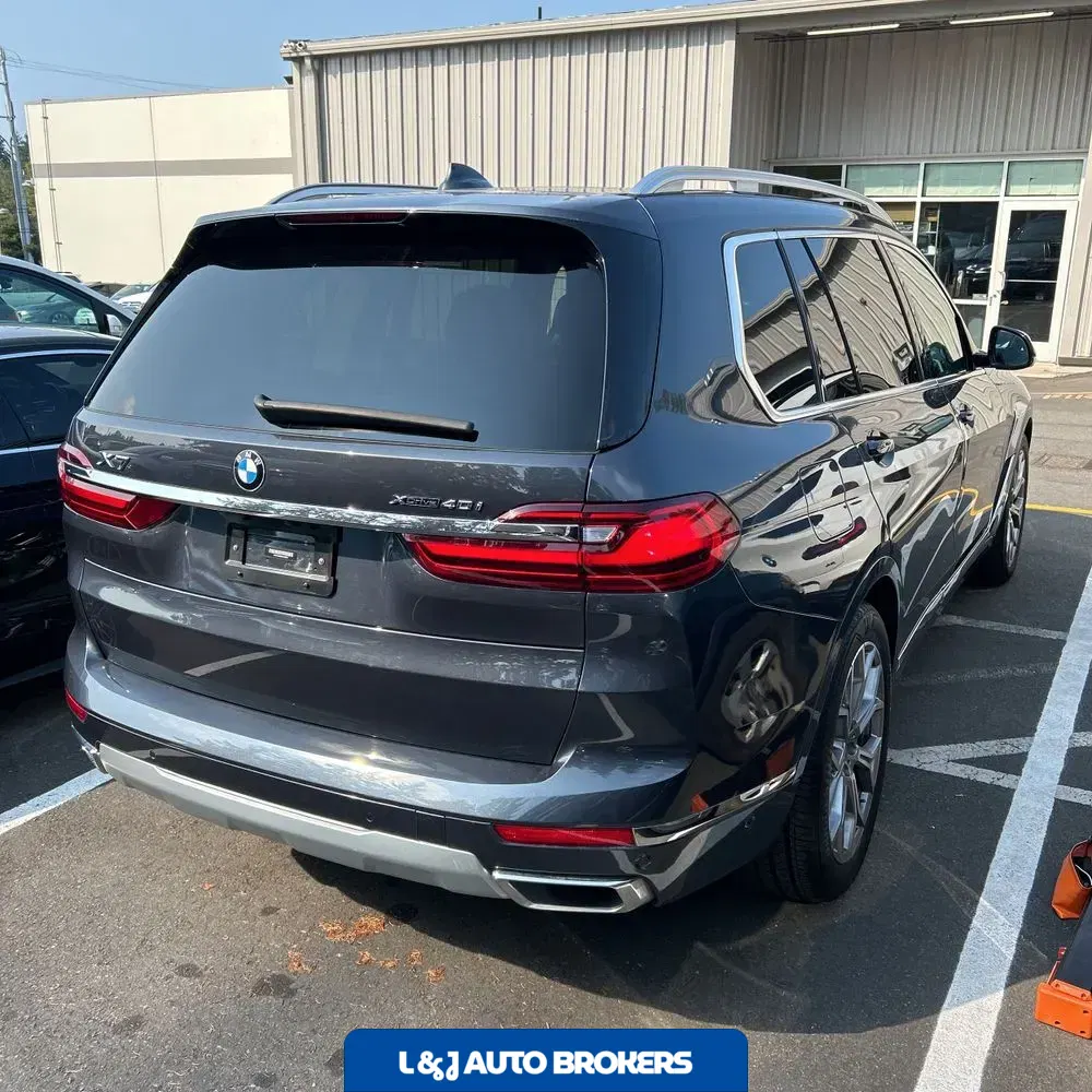2021 BMW X7 xDrive40i
