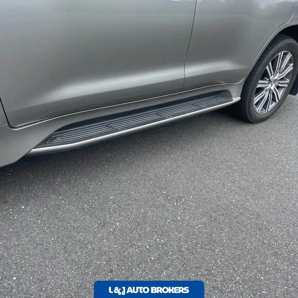 2017 Lexus LX 570 Base