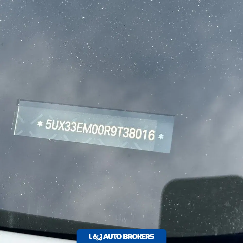 2024 BMW X7 M60i