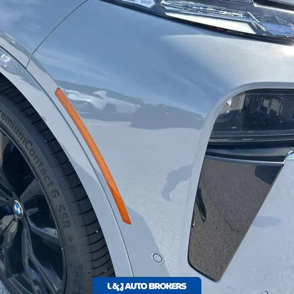 2024 BMW X7 M60i
