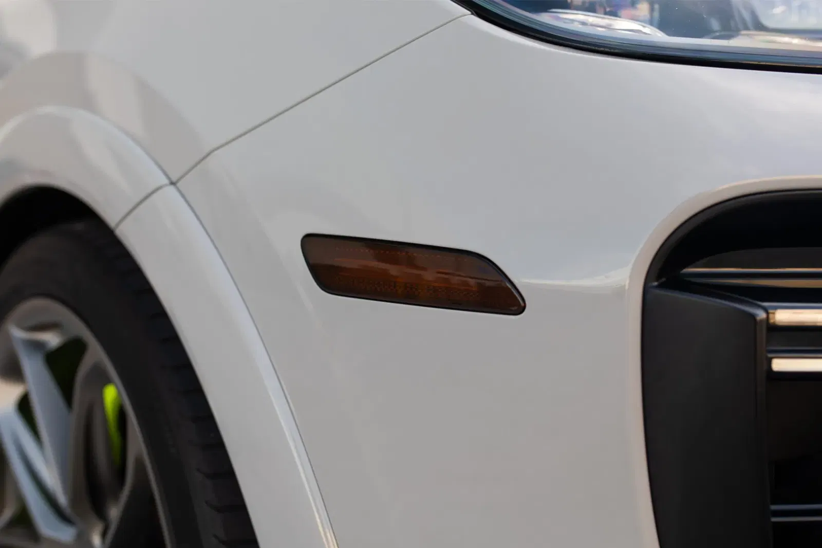 2020 Porsche Cayenne Turbo S E-Hybrid Coupe