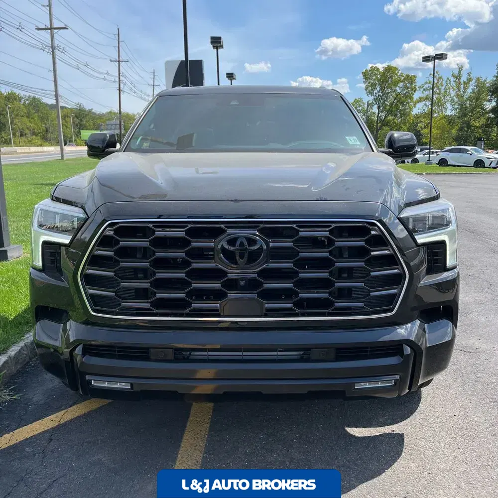 2024 Toyota Sequoia Platinum