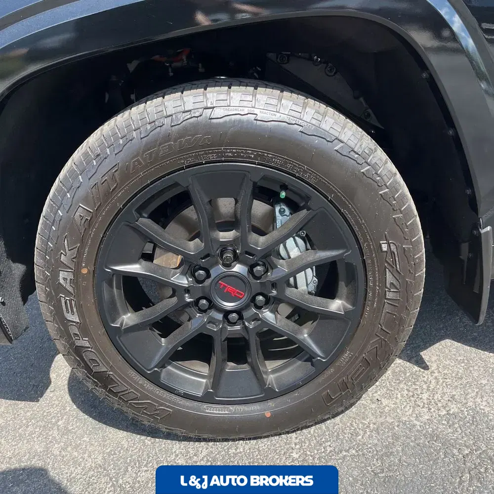 2024 Toyota Sequoia Platinum