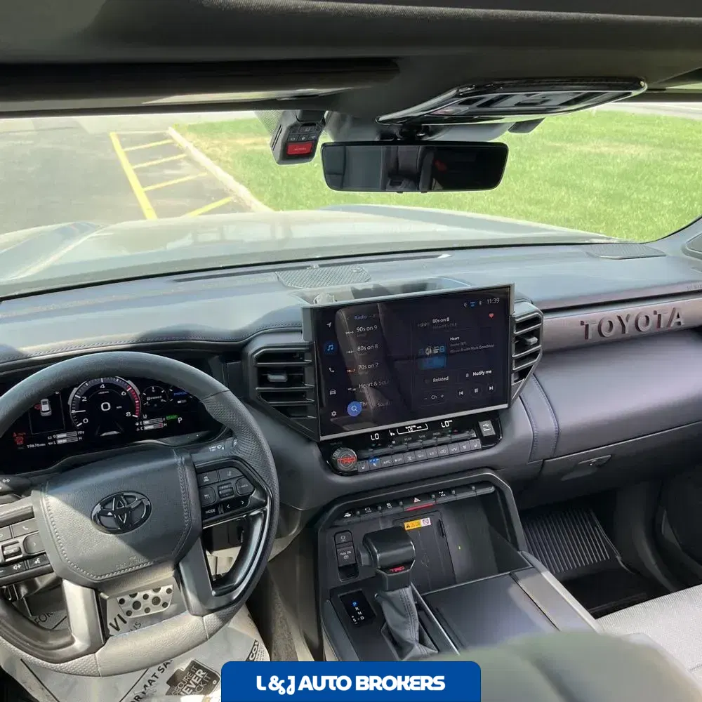 2024 Toyota Sequoia Platinum
