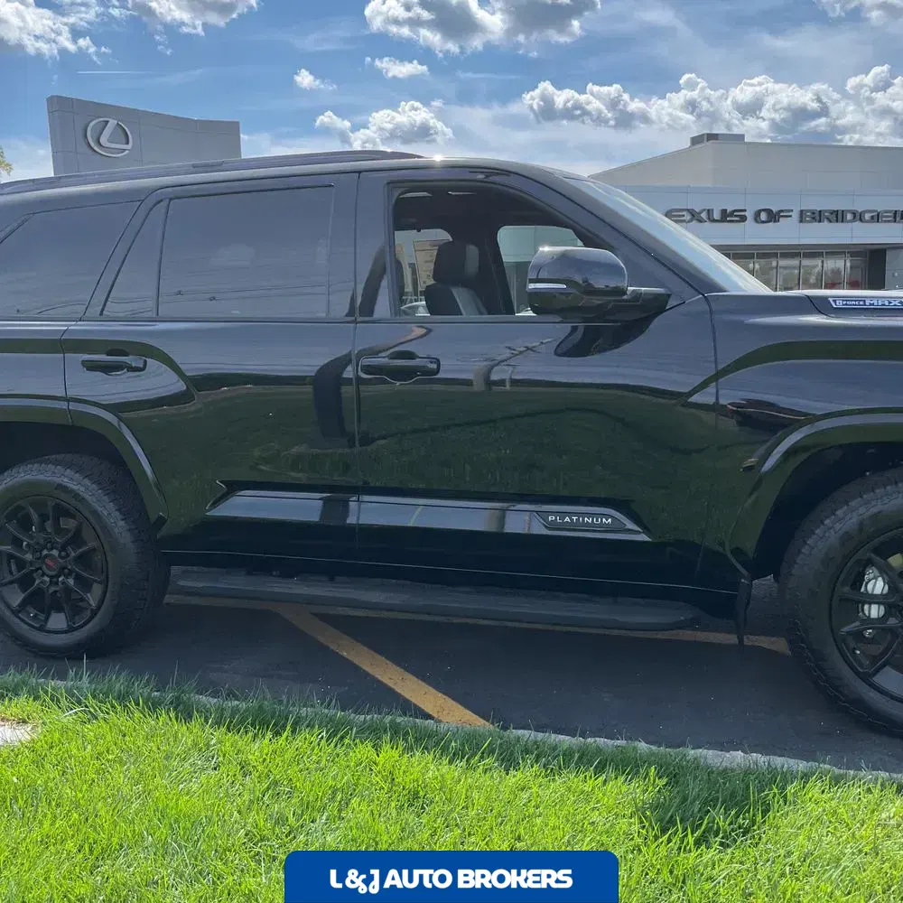 2024 Toyota Sequoia Platinum