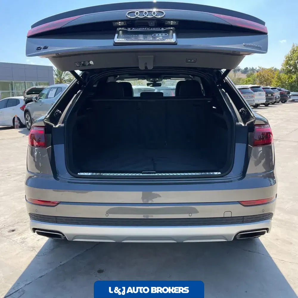 2025 Audi Q8 Premium 55