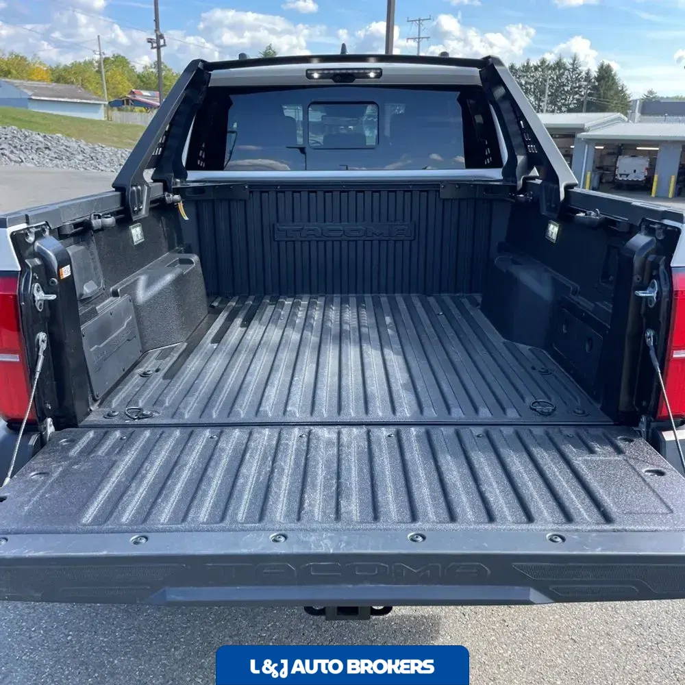 2025 Toyota Tacoma Trailhunter HV