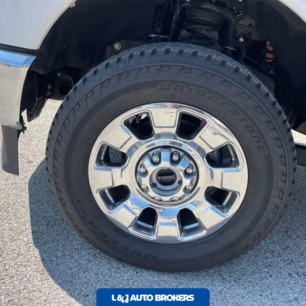 2025 Ford F-250 Super Duty Lariat