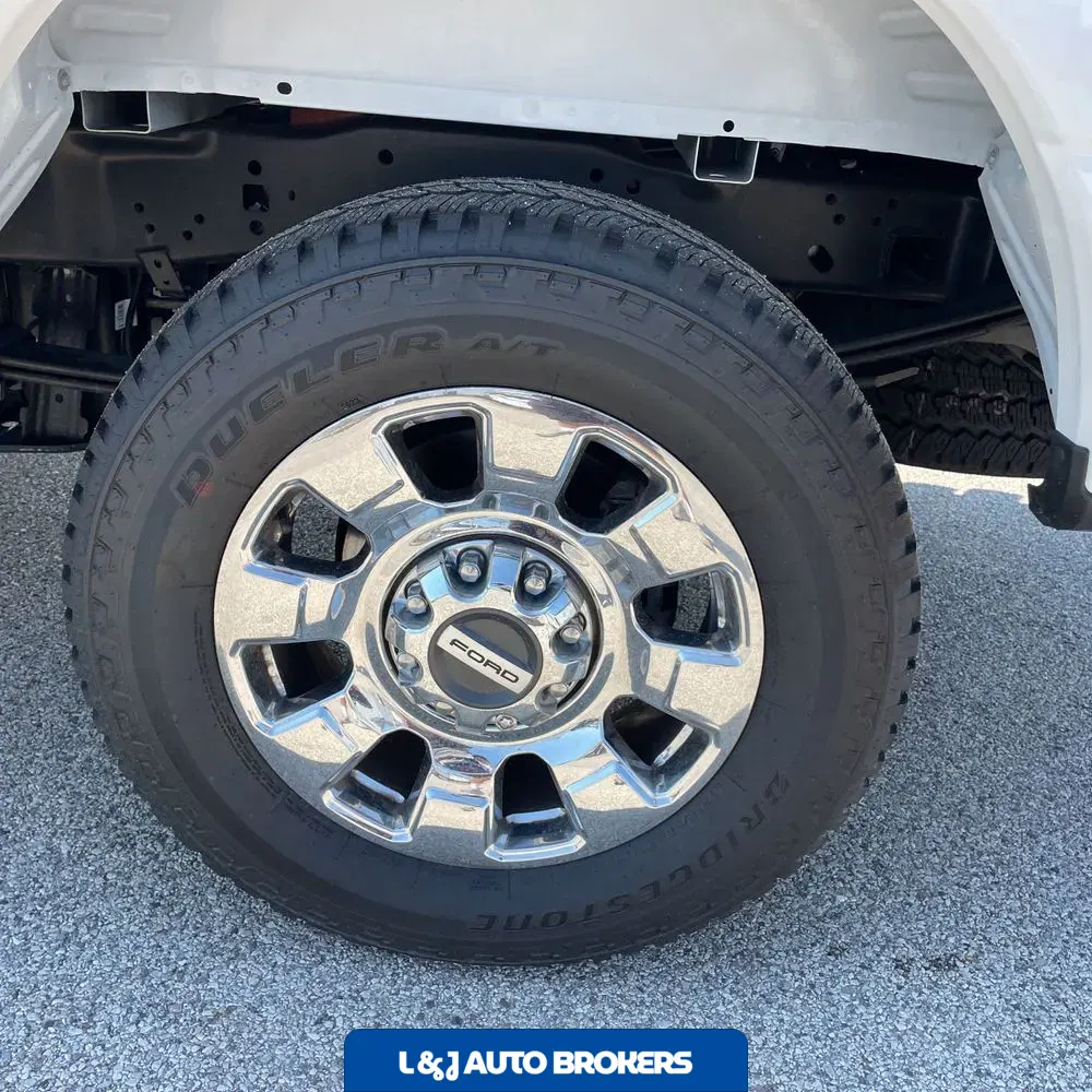 2025 Ford F-250 Super Duty Lariat