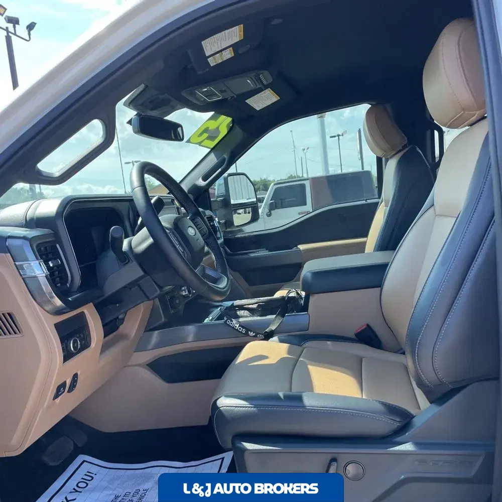 2025 Ford F-250 Super Duty Lariat