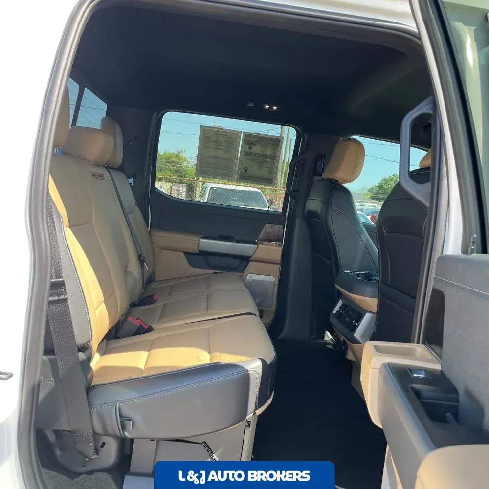 2025 Ford F-250 Super Duty Lariat
