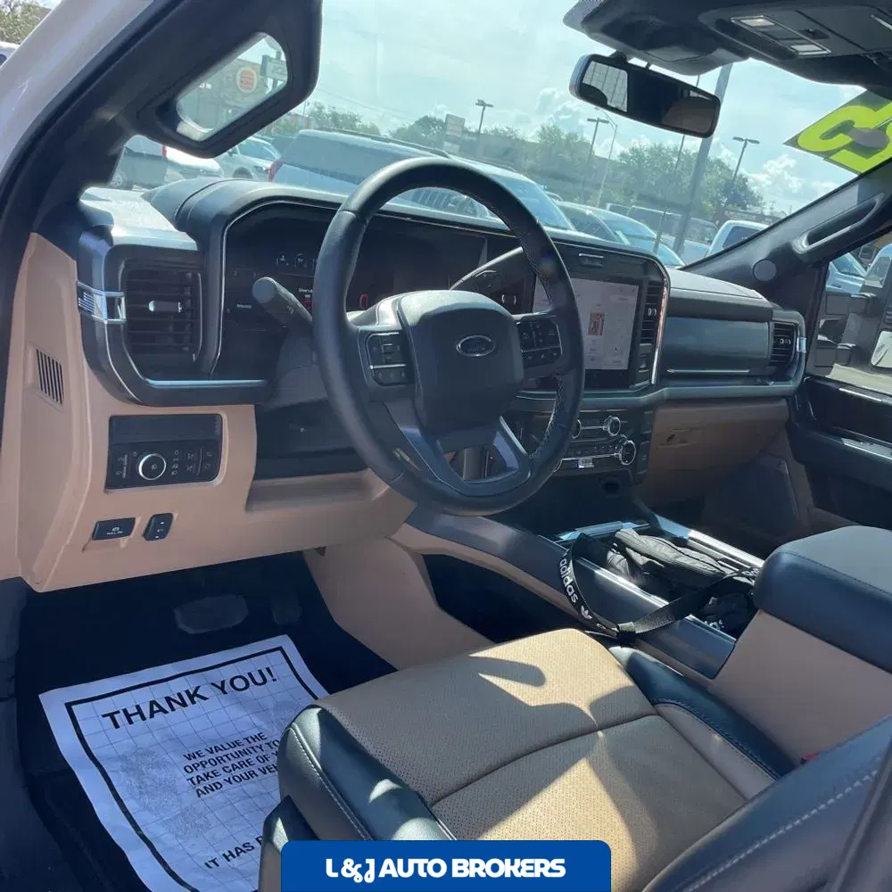 2025 Ford F-250 Super Duty Lariat