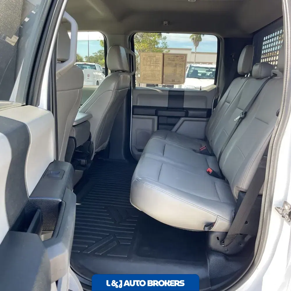 2020 Ford Commercial CA60-84 CREW CAB  4X2 6.7L