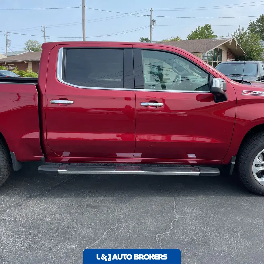 2024 Chevrolet Silverado 1500 LTZ
