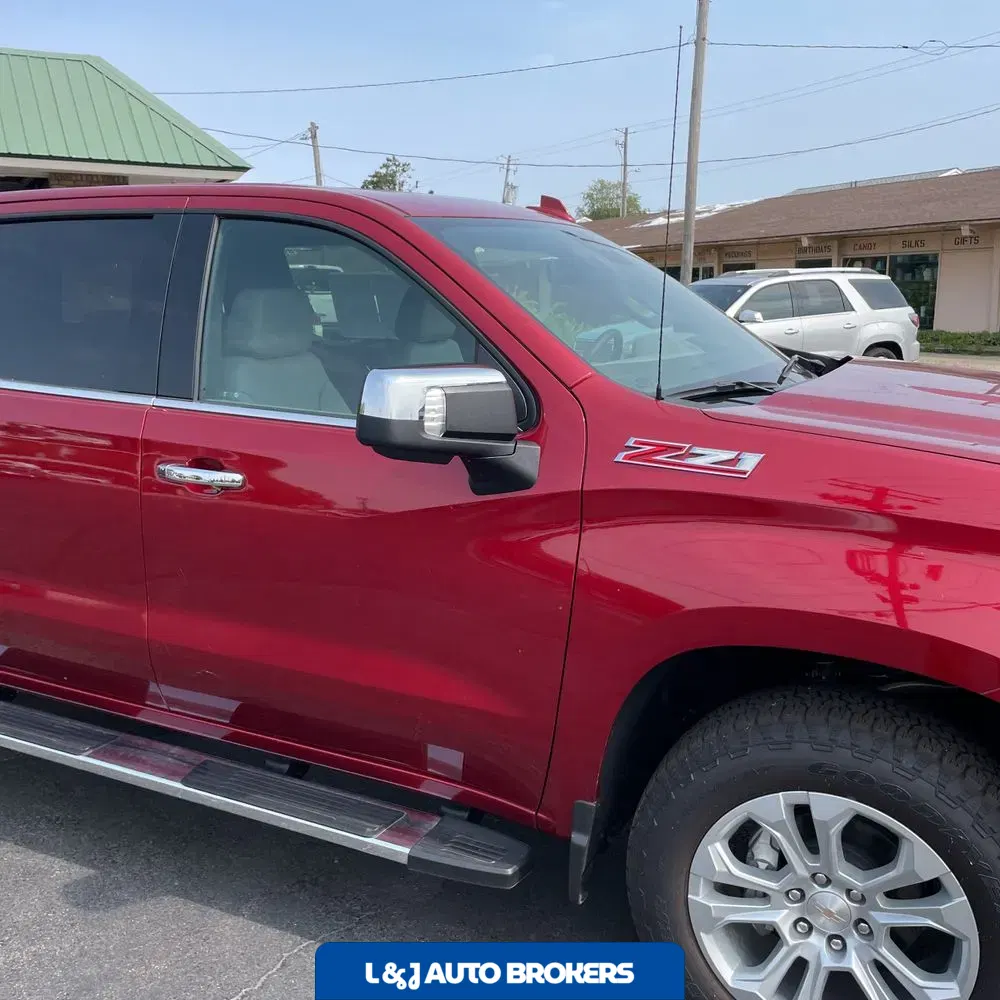 2024 Chevrolet Silverado 1500 LTZ