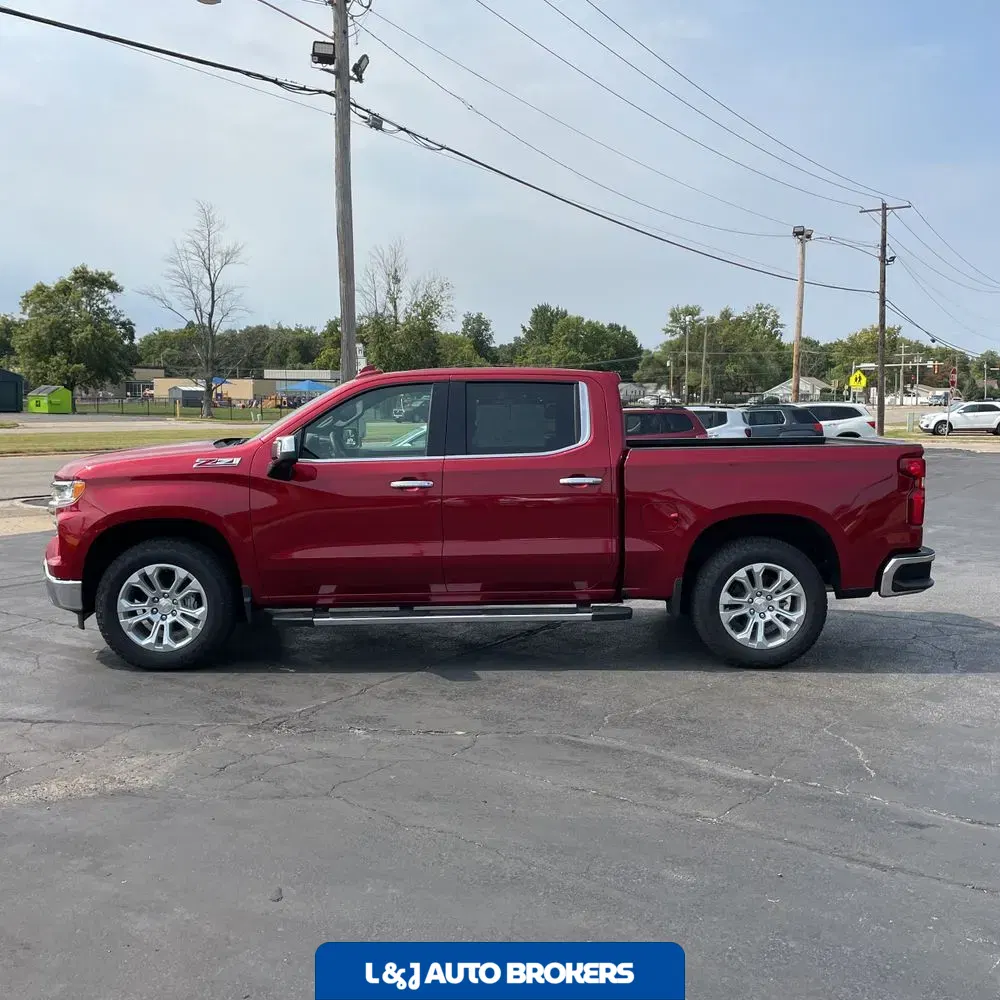 2024 Chevrolet Silverado 1500 LTZ