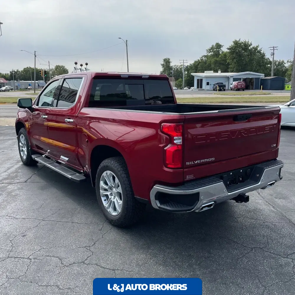 2024 Chevrolet Silverado 1500 LTZ