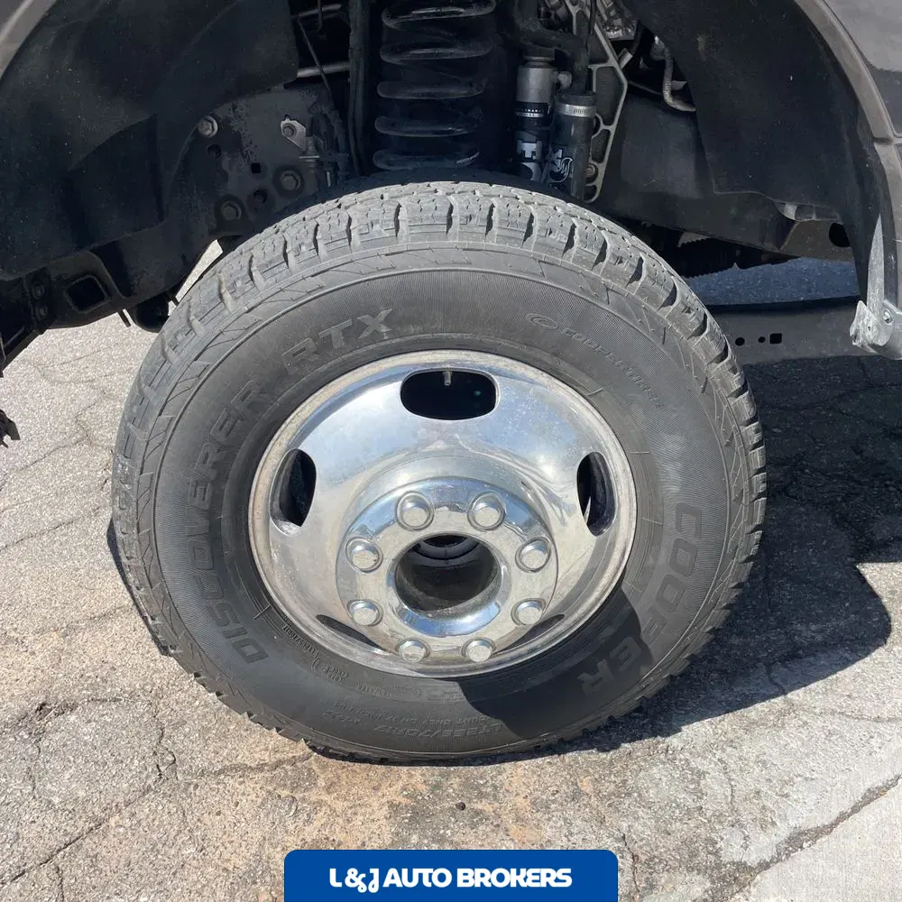 2024 Ford F-350 Super Duty Lariat