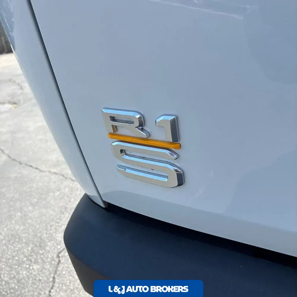 2023 Rivian R1S Adventure Quad-Motor