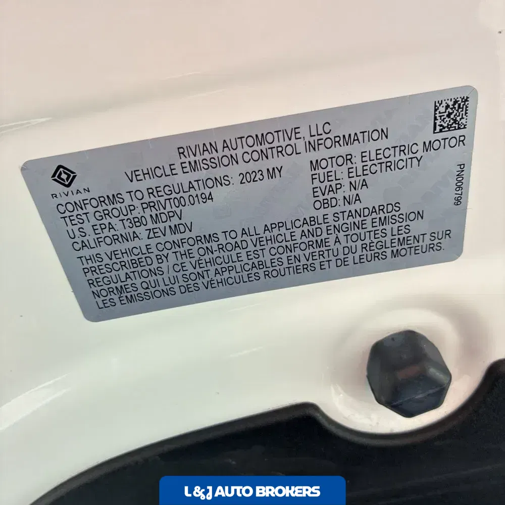 2023 Rivian R1S Adventure Quad-Motor