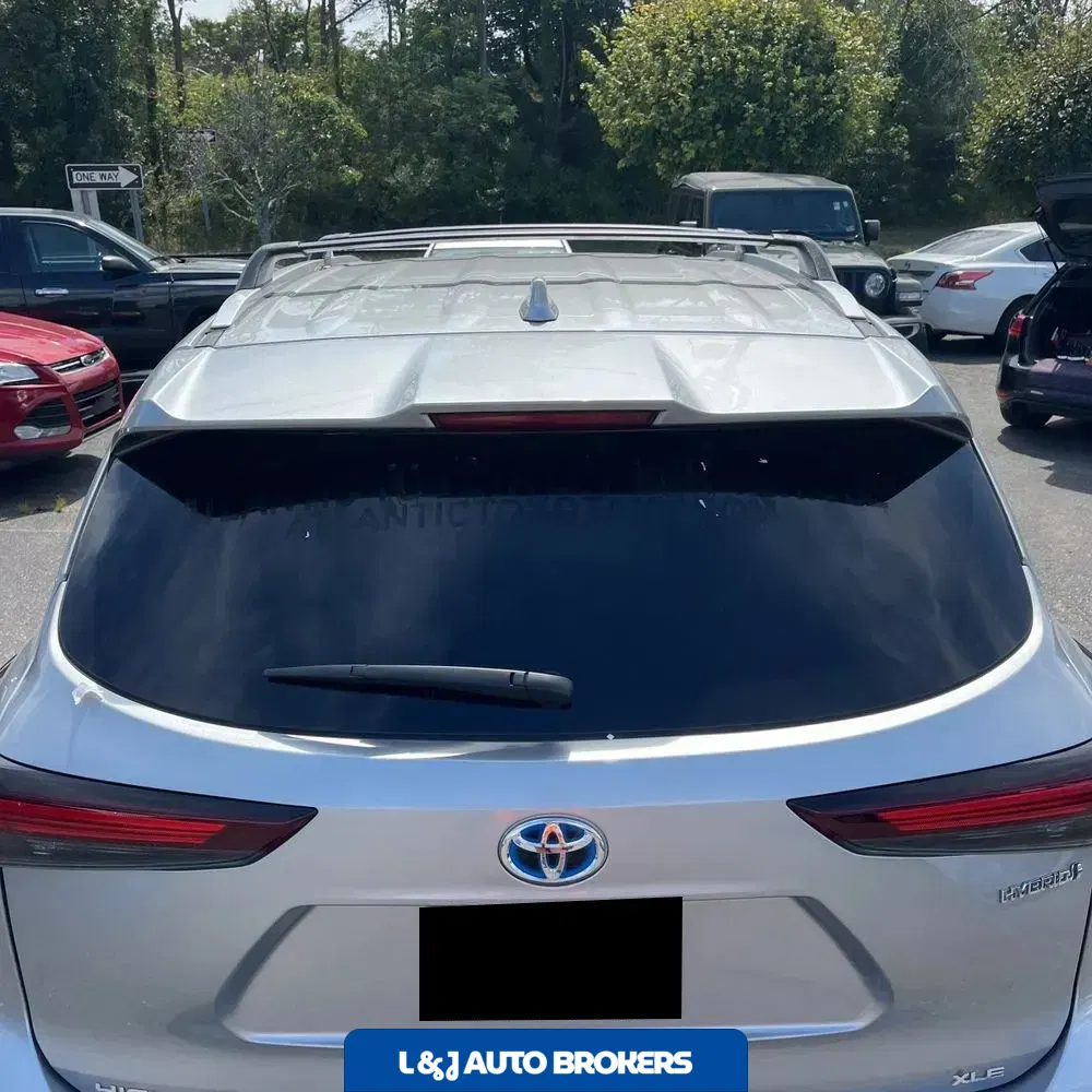 2024 Toyota Highlander Hybrid XLE