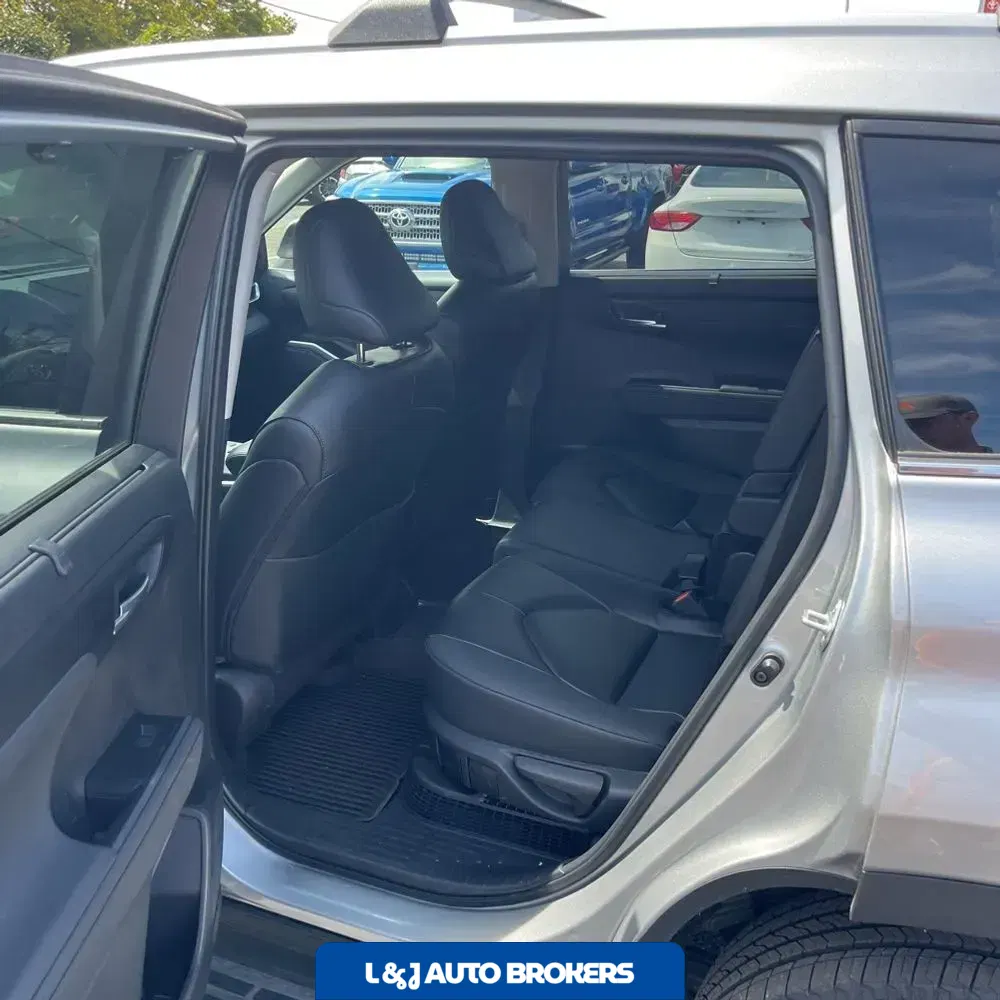 2024 Toyota Highlander Hybrid XLE
