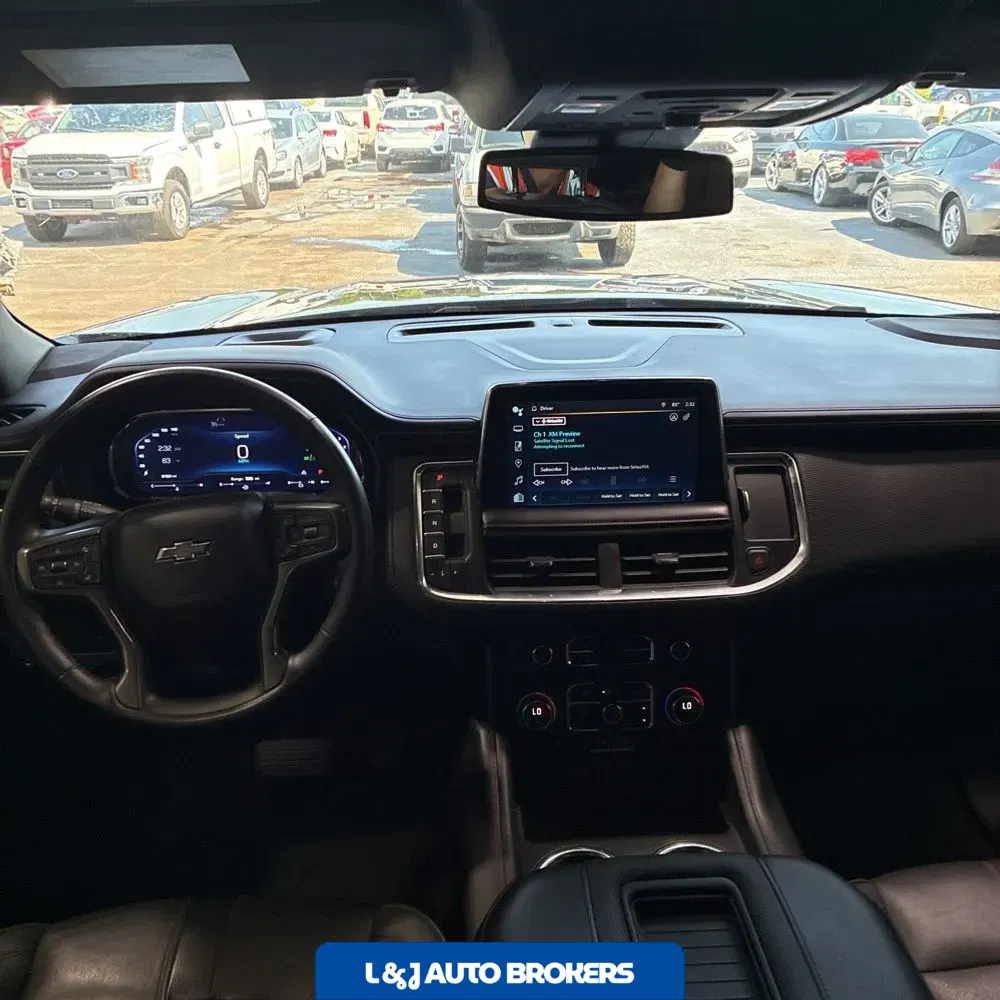 2024 Chevrolet Suburban RST