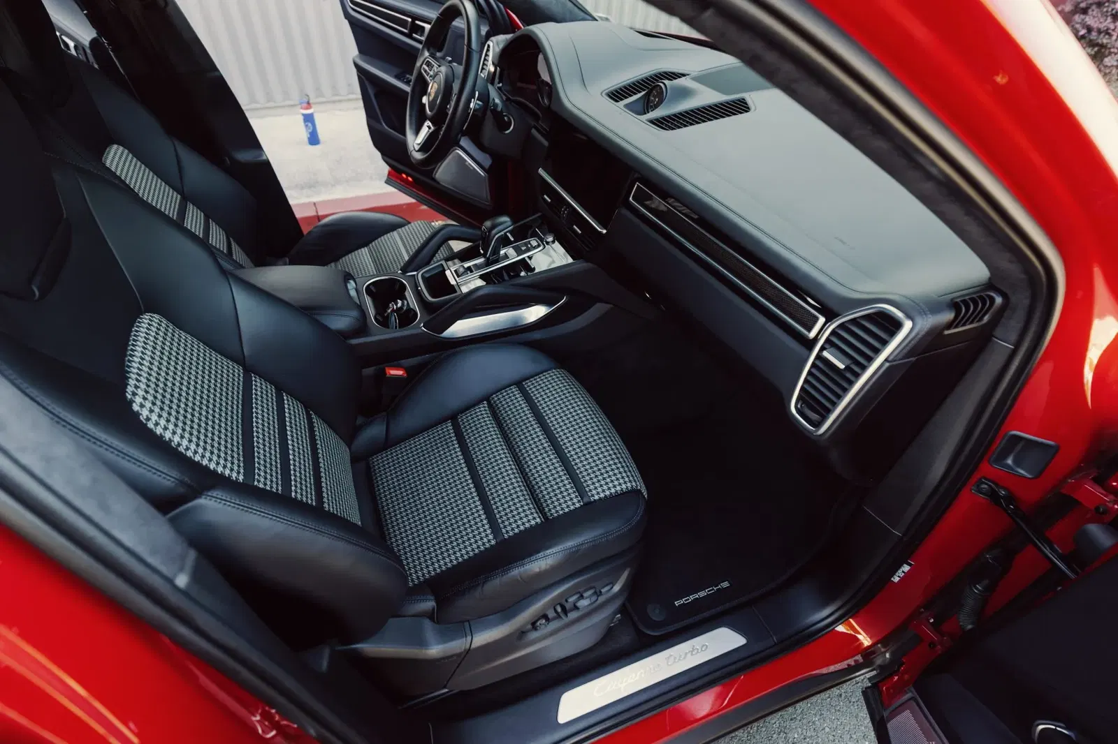 2022 Porsche Cayenne Turbo Coupe