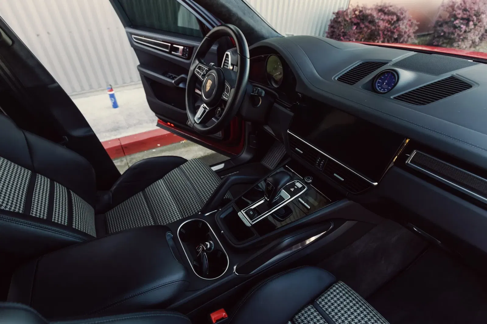 2022 Porsche Cayenne Turbo Coupe