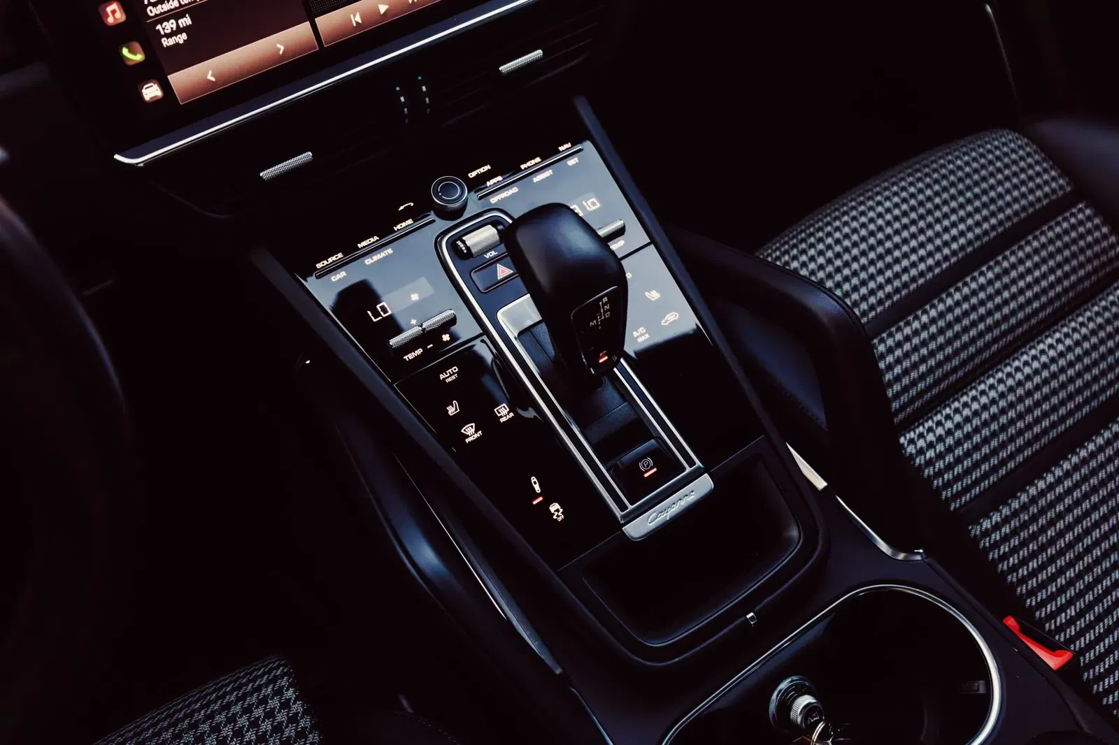2022 Porsche Cayenne Turbo Coupe