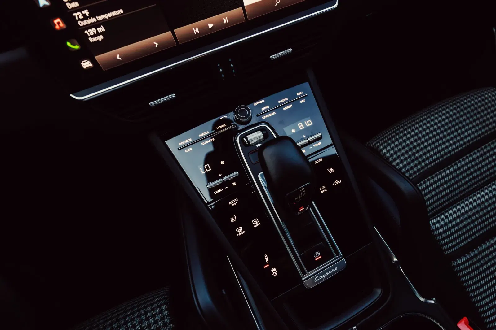 2022 Porsche Cayenne Turbo Coupe