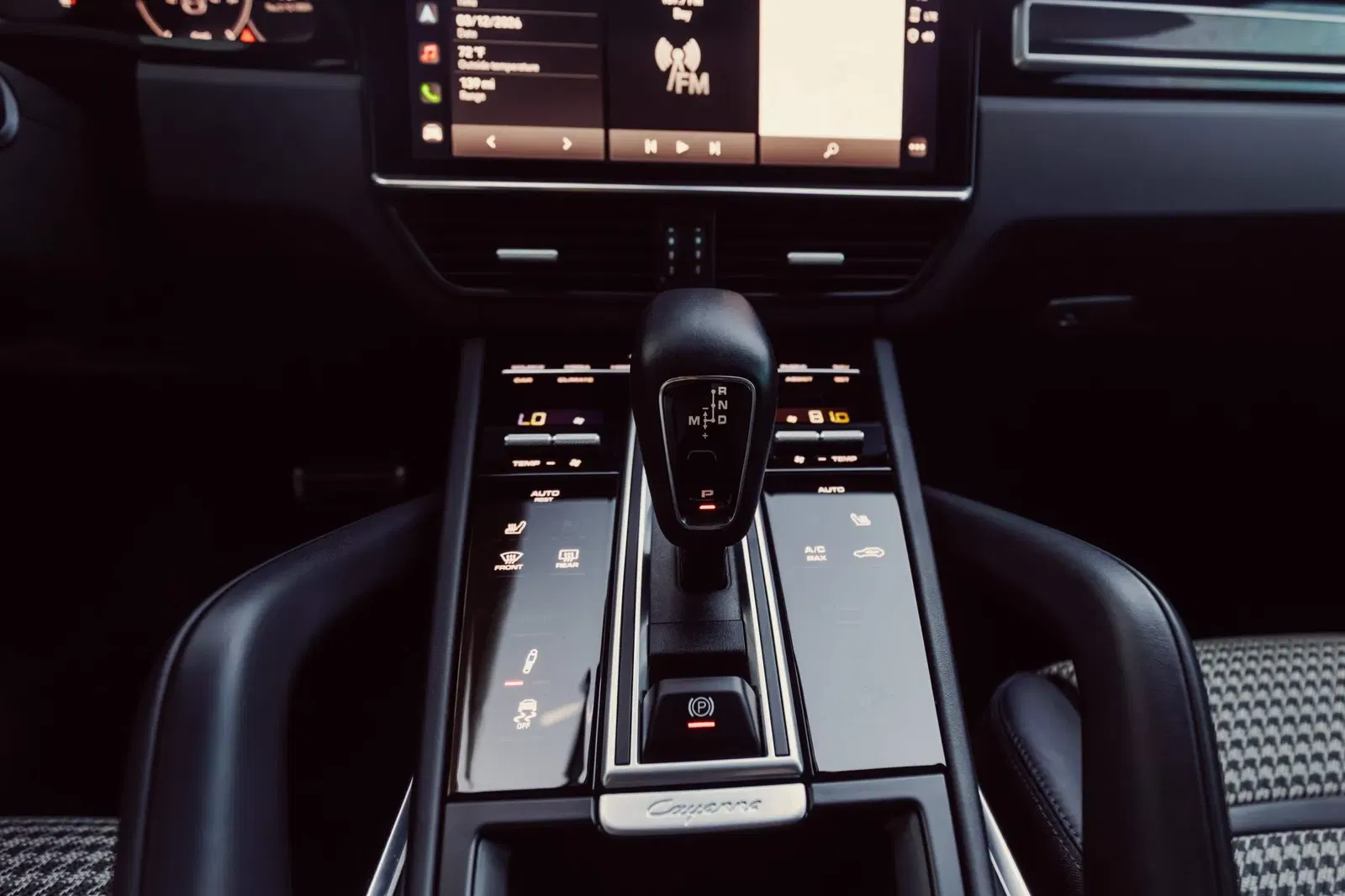 2022 Porsche Cayenne Turbo Coupe