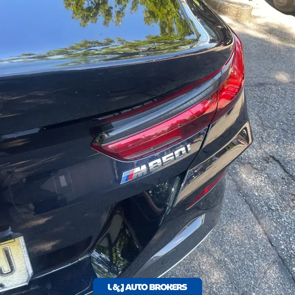 2023 BMW 8-Series M850xi Grn Coupe