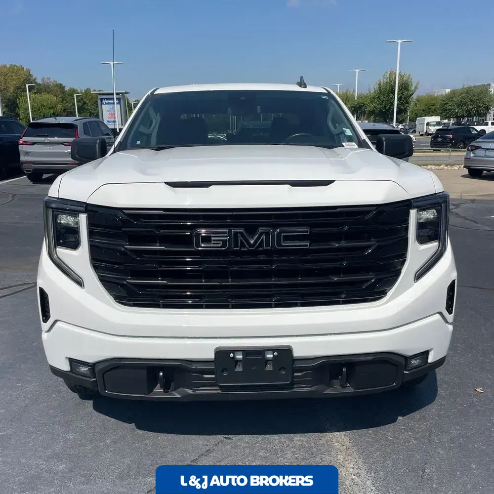 2023 GMC Sierra 1500 Elevation