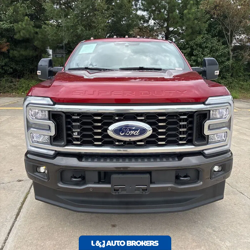 2025 Ford F-350 Super Duty King Ranch