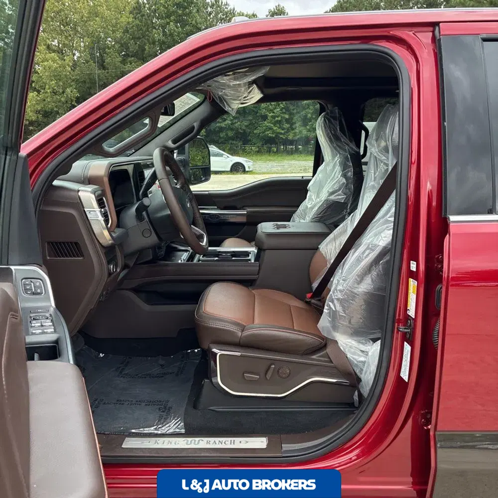 2025 Ford F-350 Super Duty King Ranch