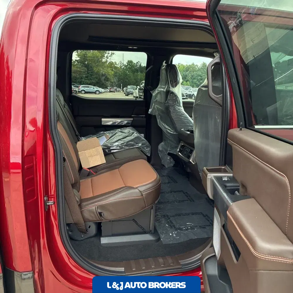 2025 Ford F-350 Super Duty King Ranch