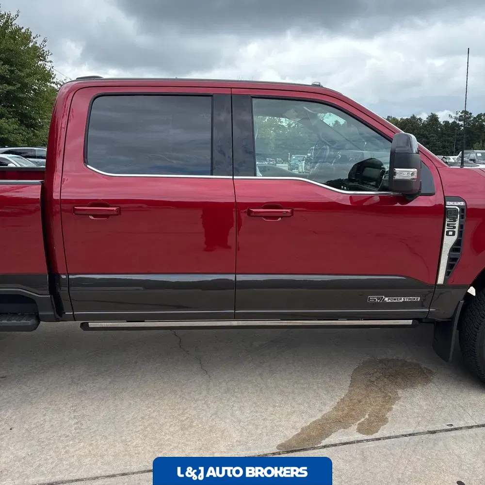 2025 Ford F-350 Super Duty King Ranch