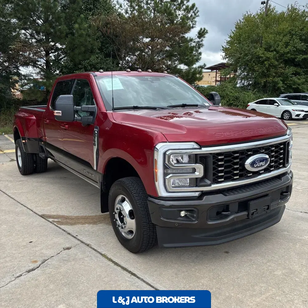 2025 Ford F-350 Super Duty King Ranch