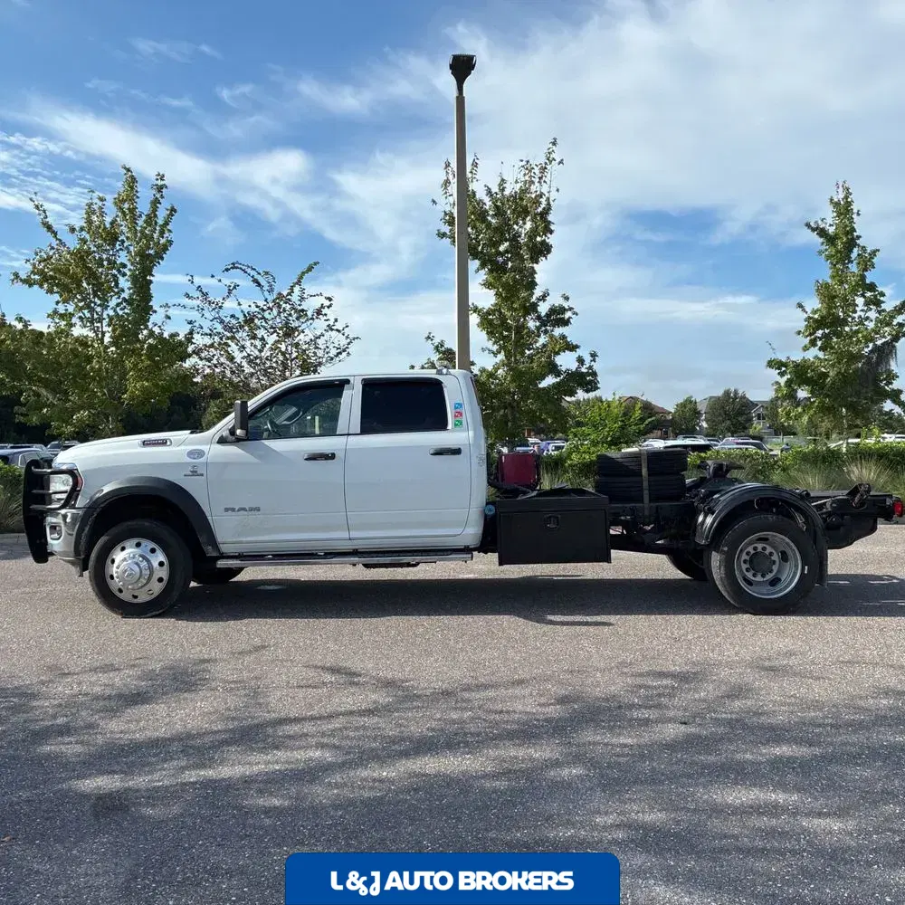 2022 Ram Commercial Tradesman CA60-84 CREW CAB/CHASSIS 4X4 6.7L