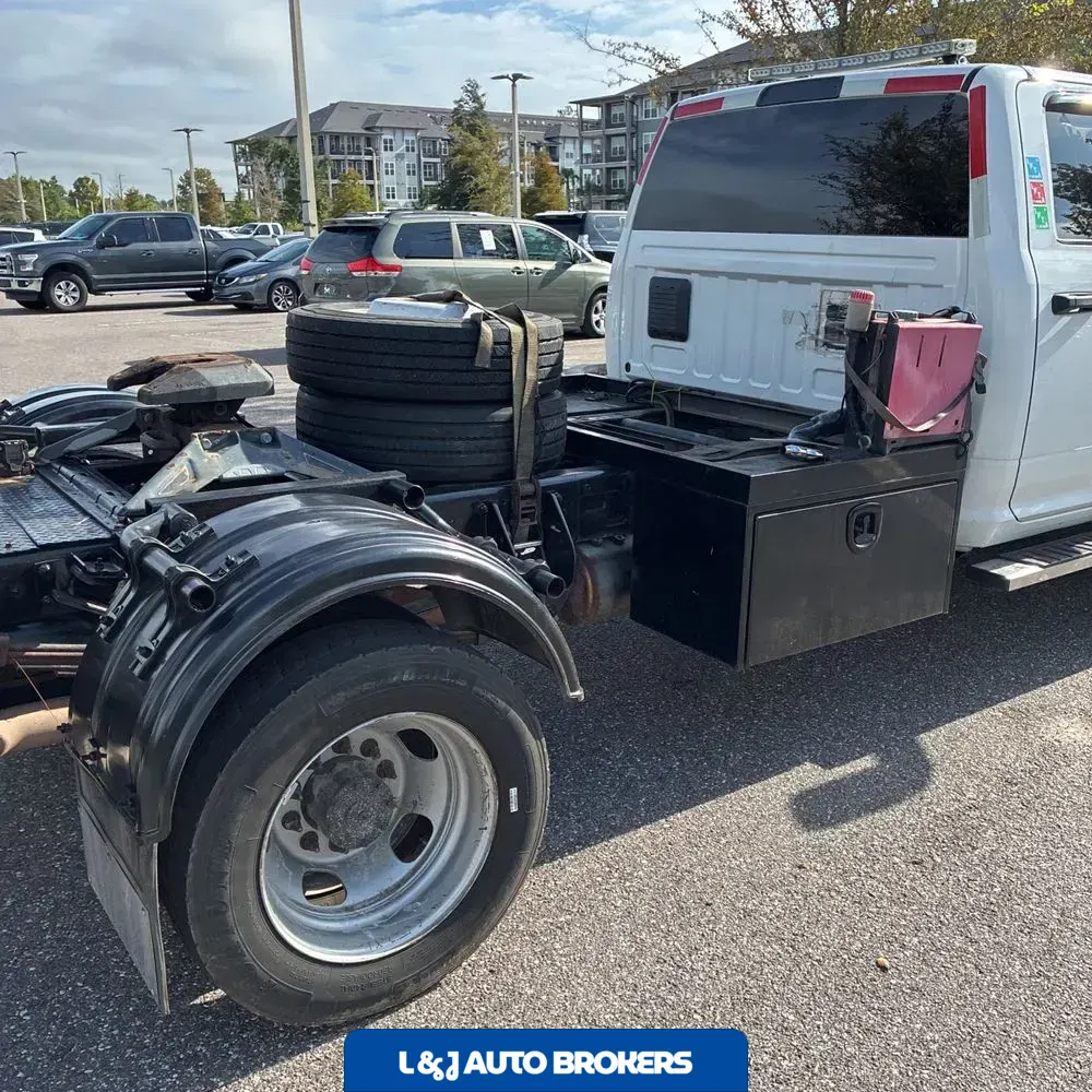 2022 Ram Commercial Tradesman CA60-84 CREW CAB/CHASSIS 4X4 6.7L