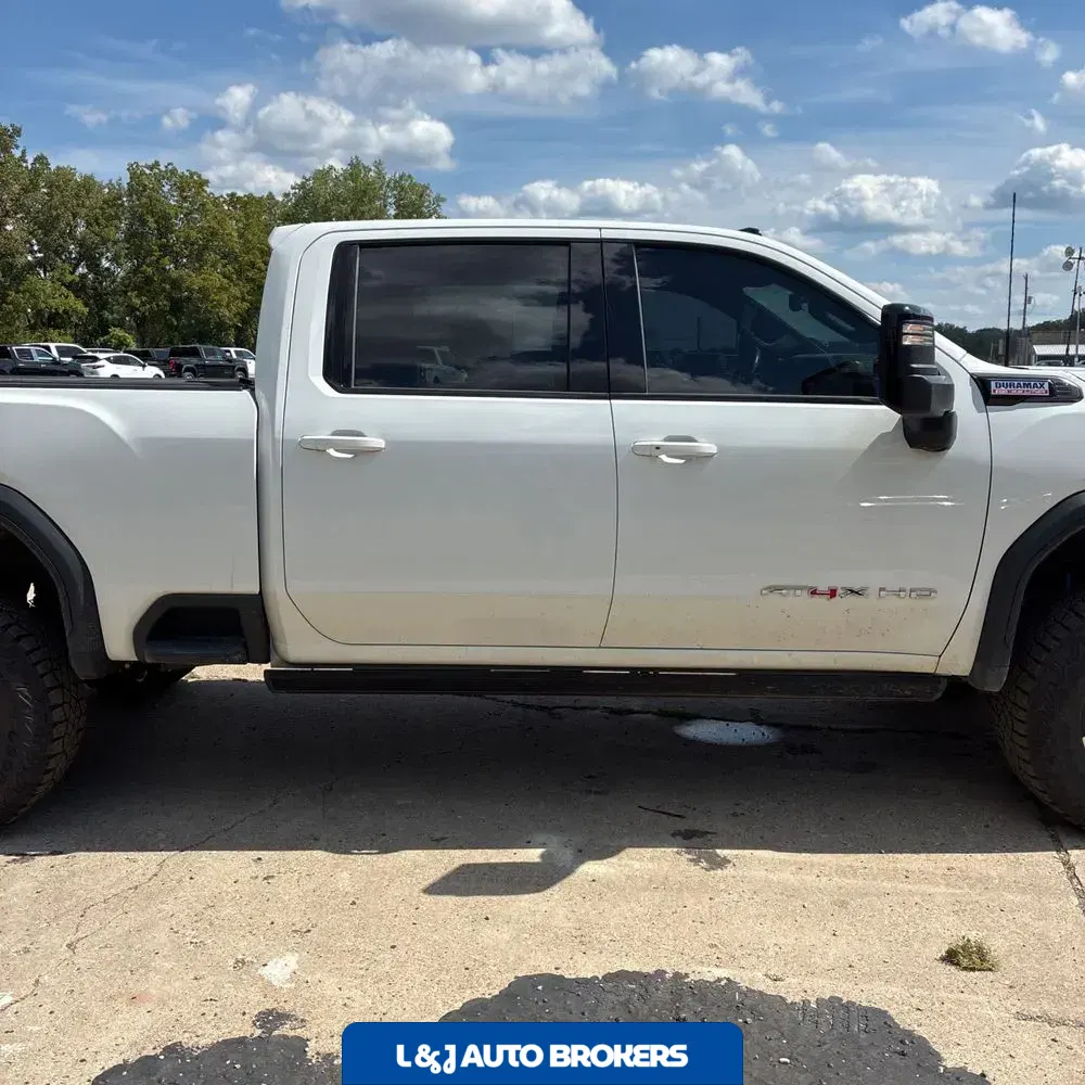 2024 GMC Sierra 2500 AT4X