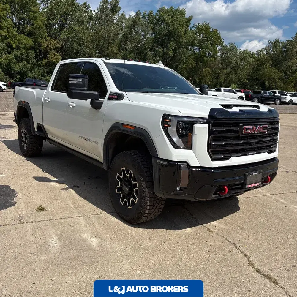 2024 GMC Sierra 2500 AT4X